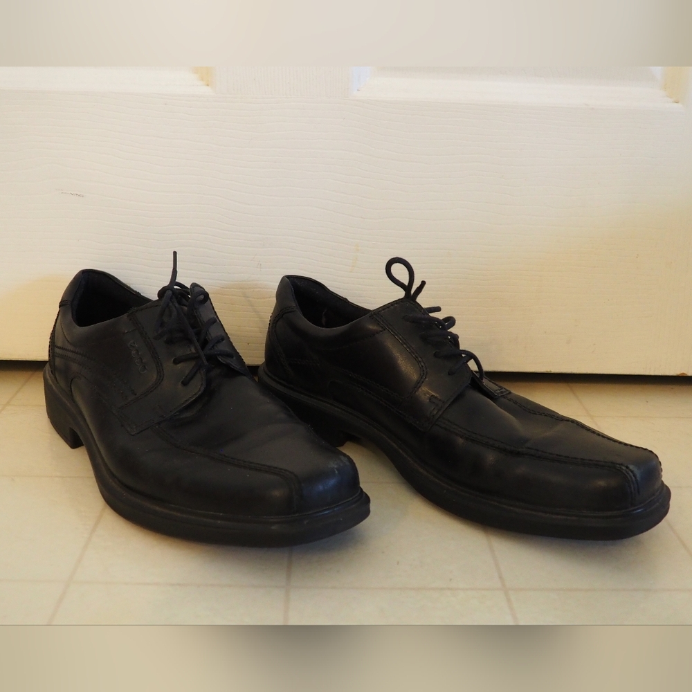 Men's Black Faux Leather Dress Shoes